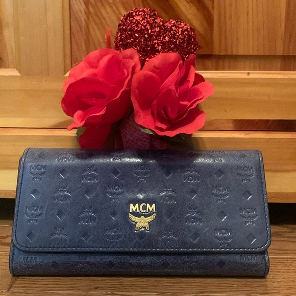 MCM Handbags - Auth. MCM leather wallet w/dustbag